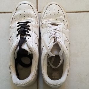 Vintage Nike Air Force one low tops size 10 Women'